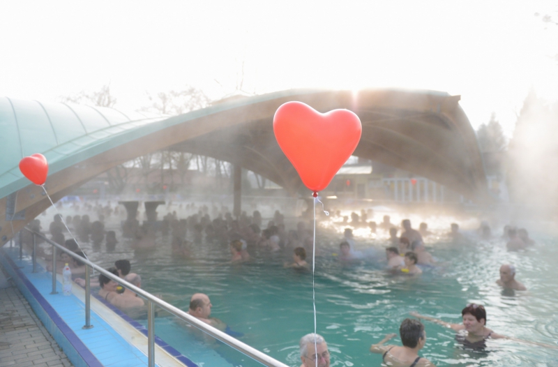 Valentin napi romantikus hétvége az Igali-Gyógyfürdőben 2022. február 12-13.